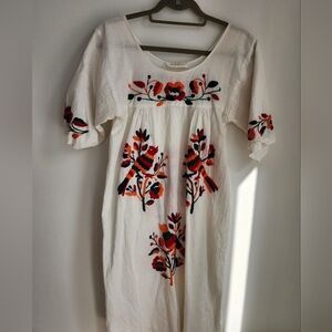 Vintage Mexican embroidered dress